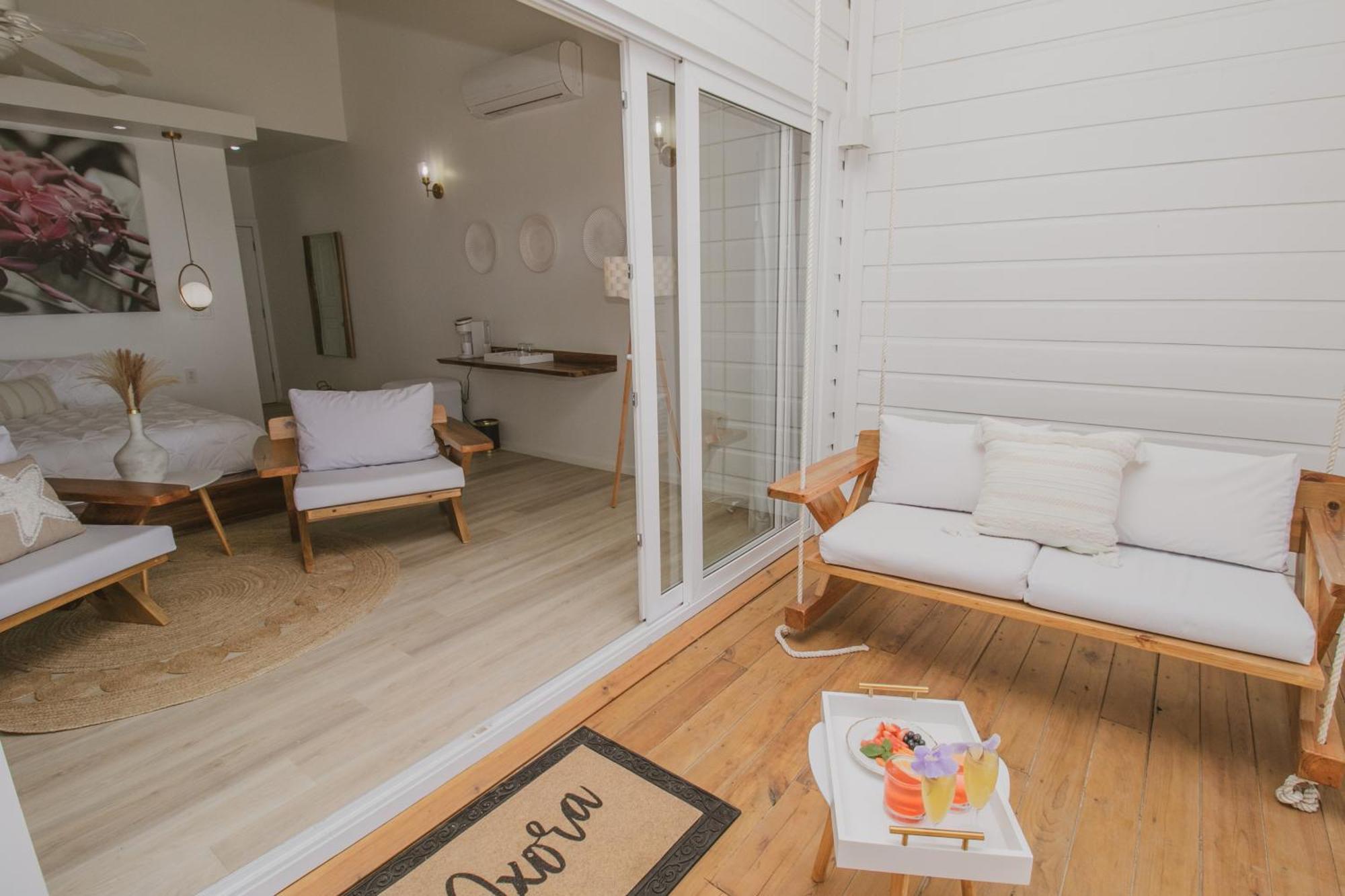 Luna Beach Luxury Boutique Beach Front Resort Jobs Bight المظهر الخارجي الصورة